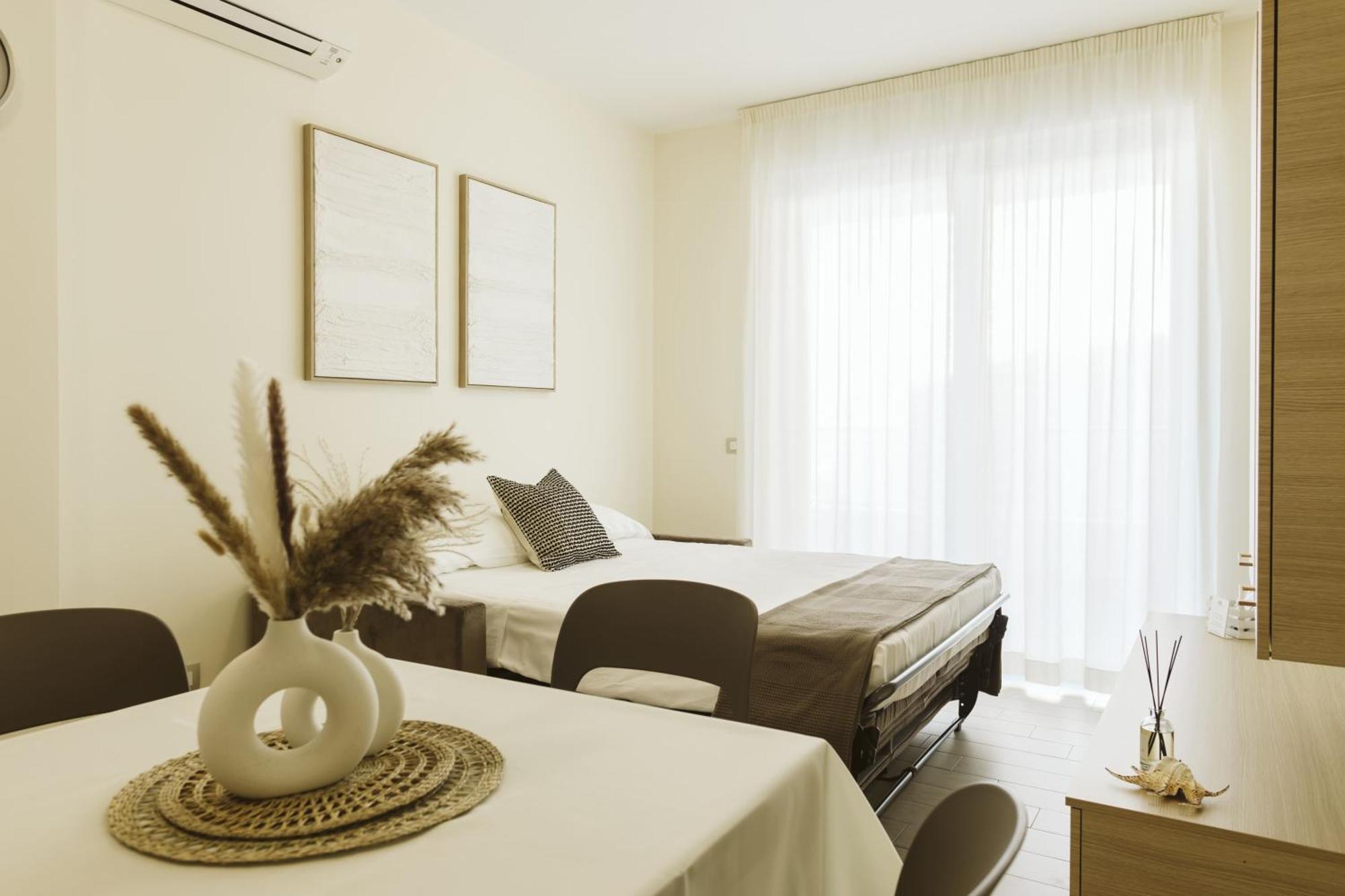Aparthotel Residenze Roscioli Roseto Degli Abruzzi Exterior foto