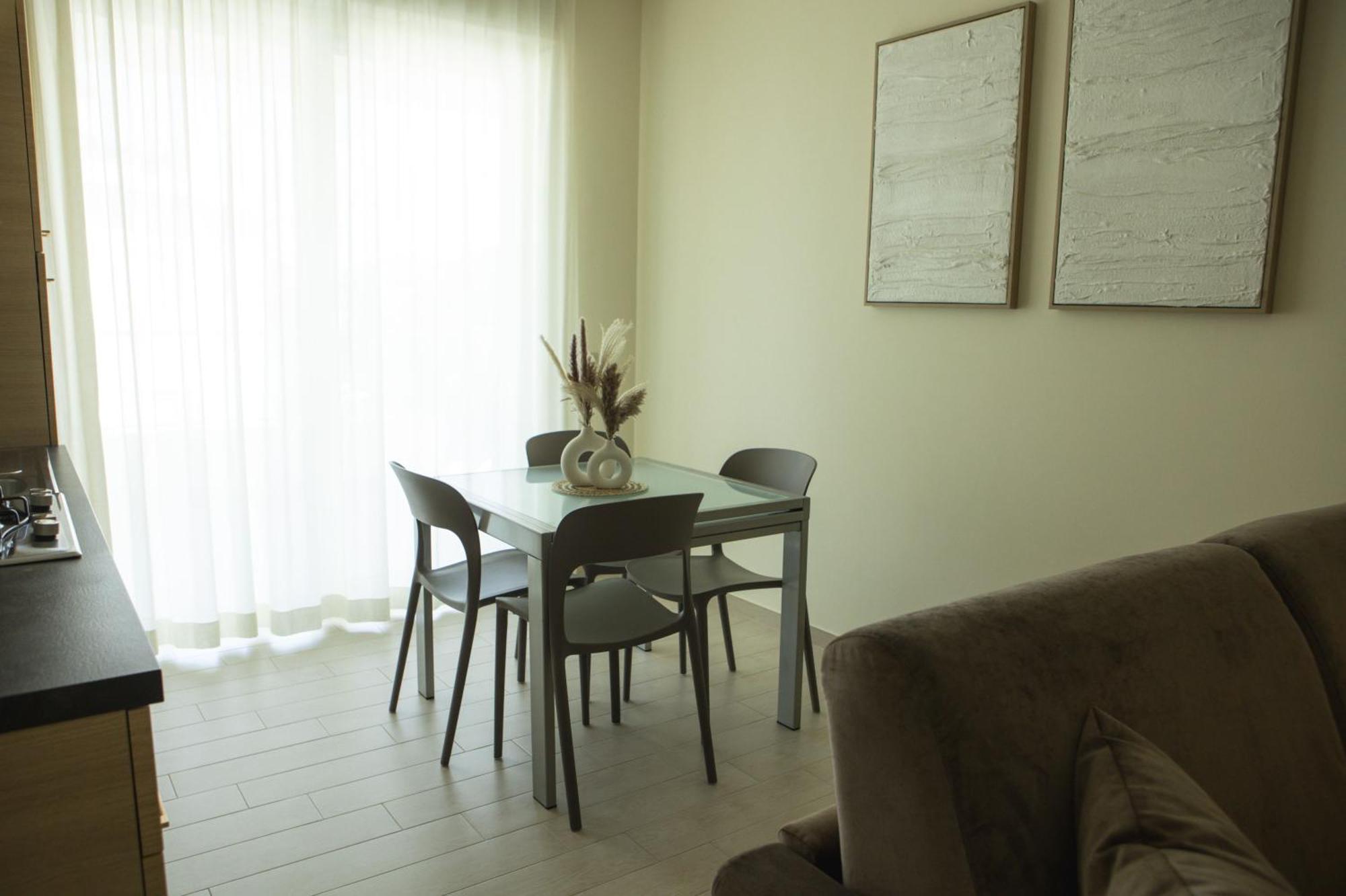 Aparthotel Residenze Roscioli Roseto Degli Abruzzi Exterior foto